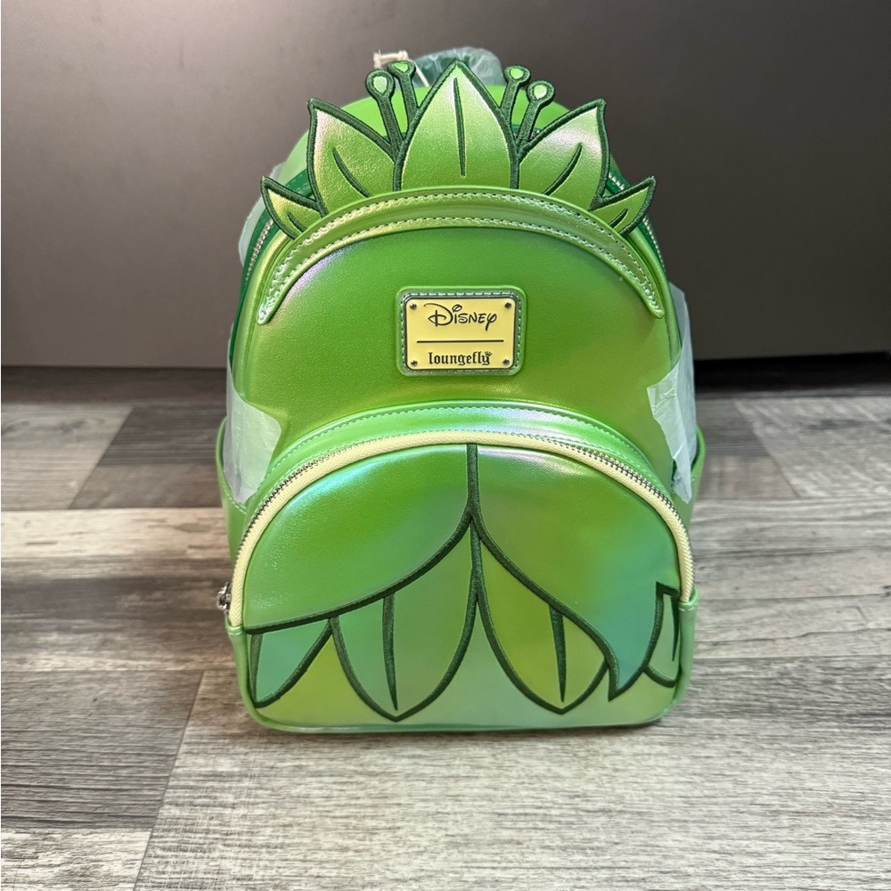 Loungefly Tiana backpack - Picture 2 of 5